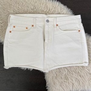 LEVI'S | White denim skirt